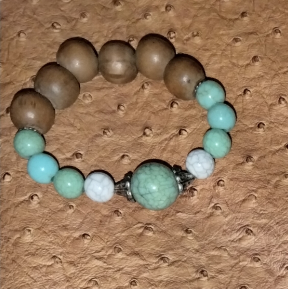 Beaded stretch bracelet